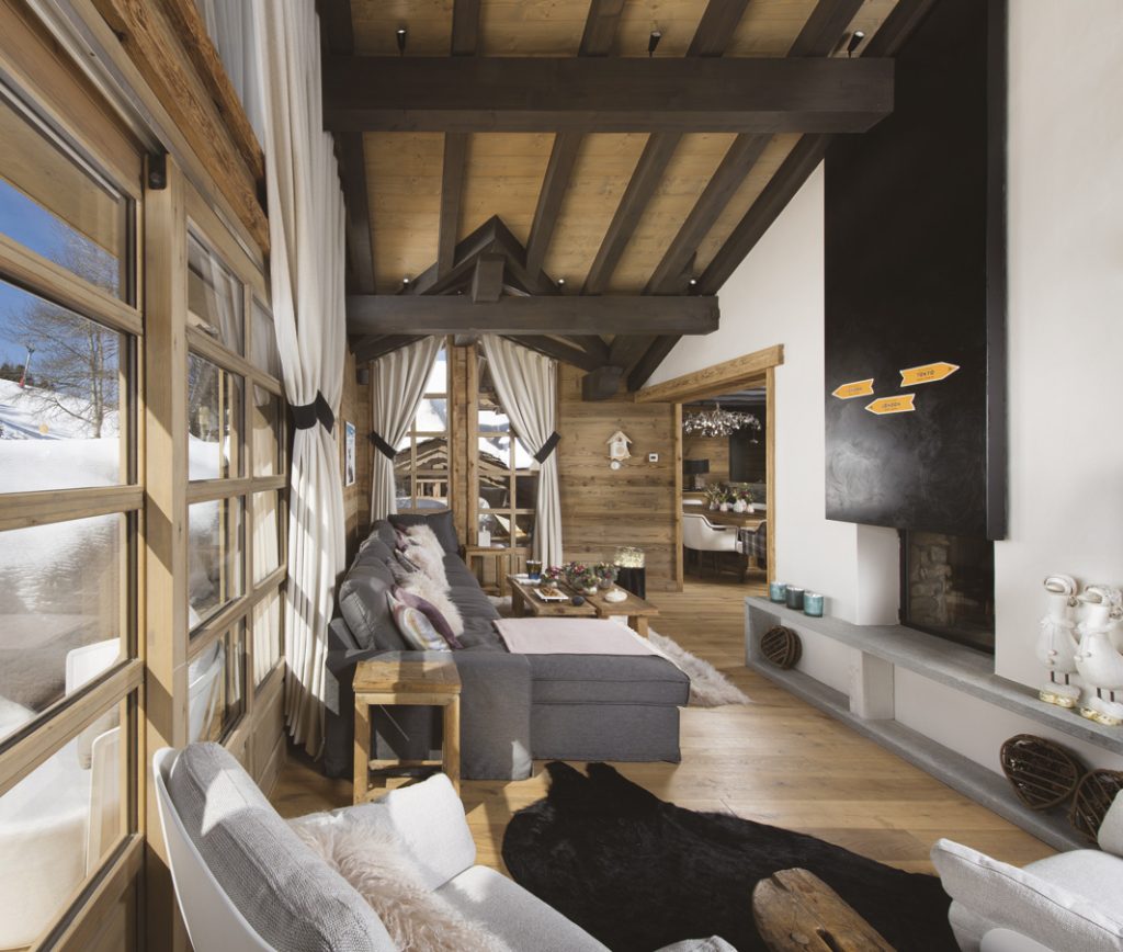 À LA LOCATION : SUPERBE CHALET  COURCHEVEL VILLAGE